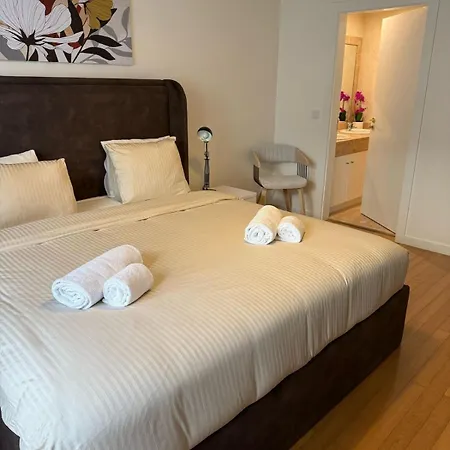 3br Emerald Expo Апартаменти *